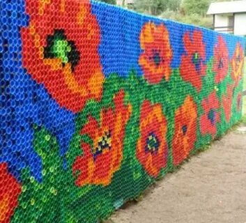 500 пластиковых крышек