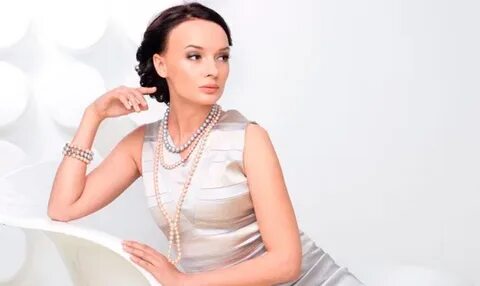 Песня я надену бусы