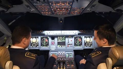 Пилот а320