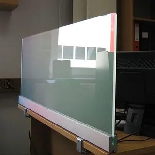 Закаленный экран