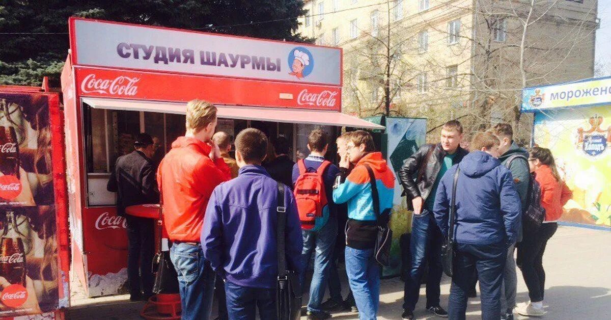 Шаурма jan череповец. Студия шаурмы. шаурма в горках 10.