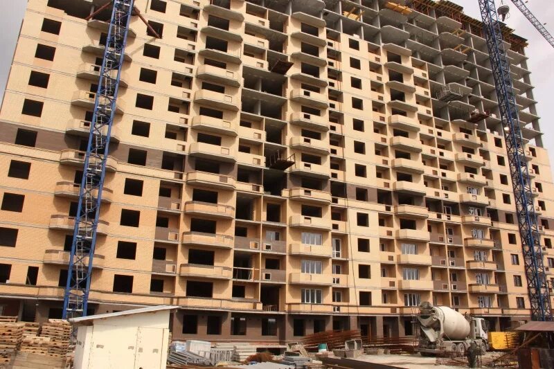 Многоэтажка монолит. Застройщики монолитных домов. Застройщики монолитных домов. Кирпично-монолитный. Стройка домов.
