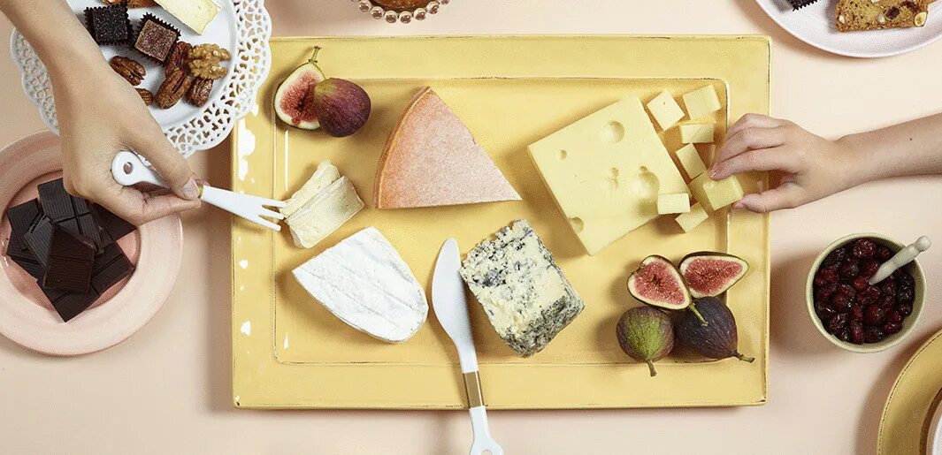 Choose cheese. Cheese maker.