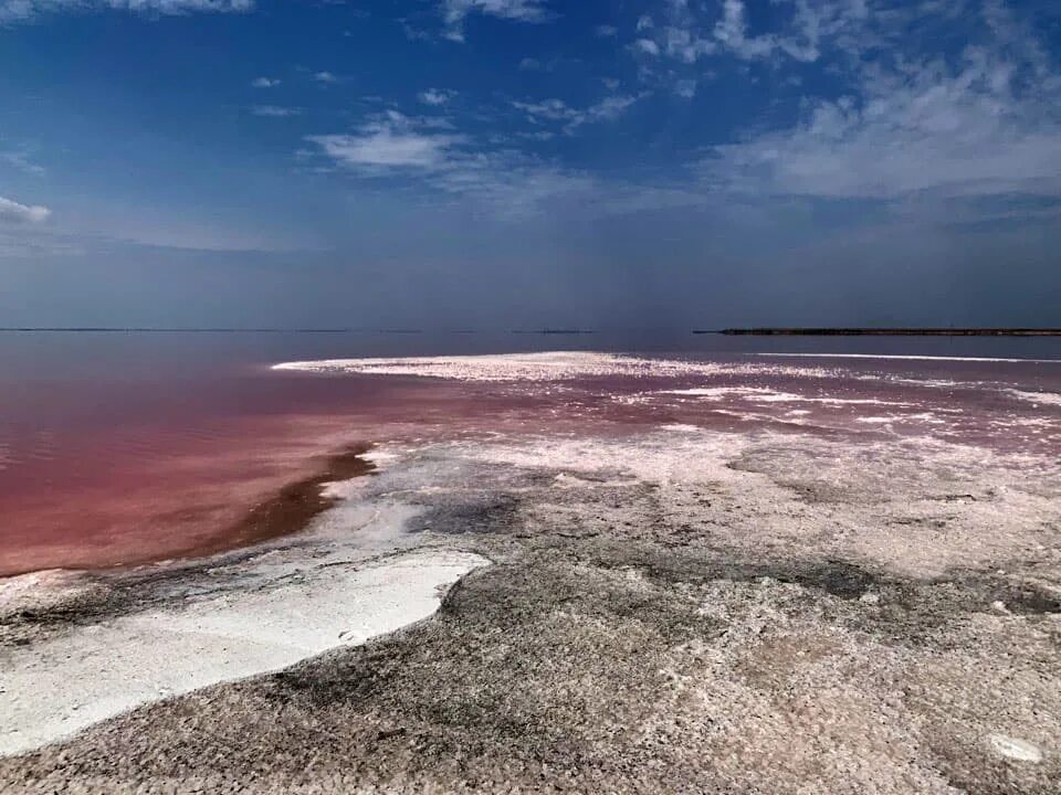 Сиваш. Залив Сиваш в Крыму. Сиваш гнилое море. Сиваш залив Азовского моря. Лиман Сиваш.