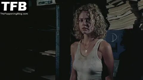 Lisa Robin Kelly Nude & Sexy Collection (13 Pics) .