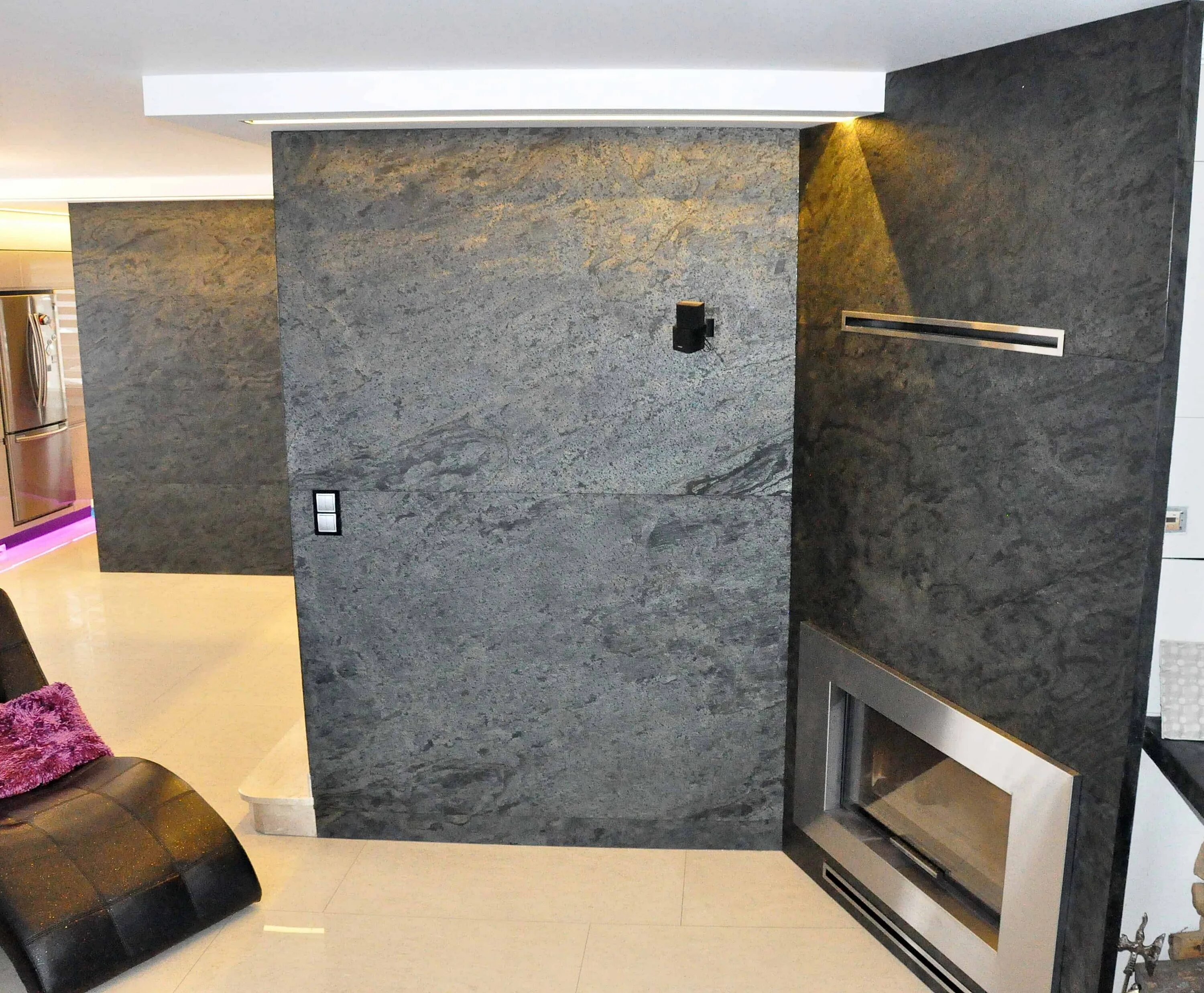 Leaf stone. Каменный шпон Porcelanosa Air Slate. -Каменный шпон Sandstone FSV-210. Каменный шпон Atlantic White. Каменный шпон Сильвер грей.