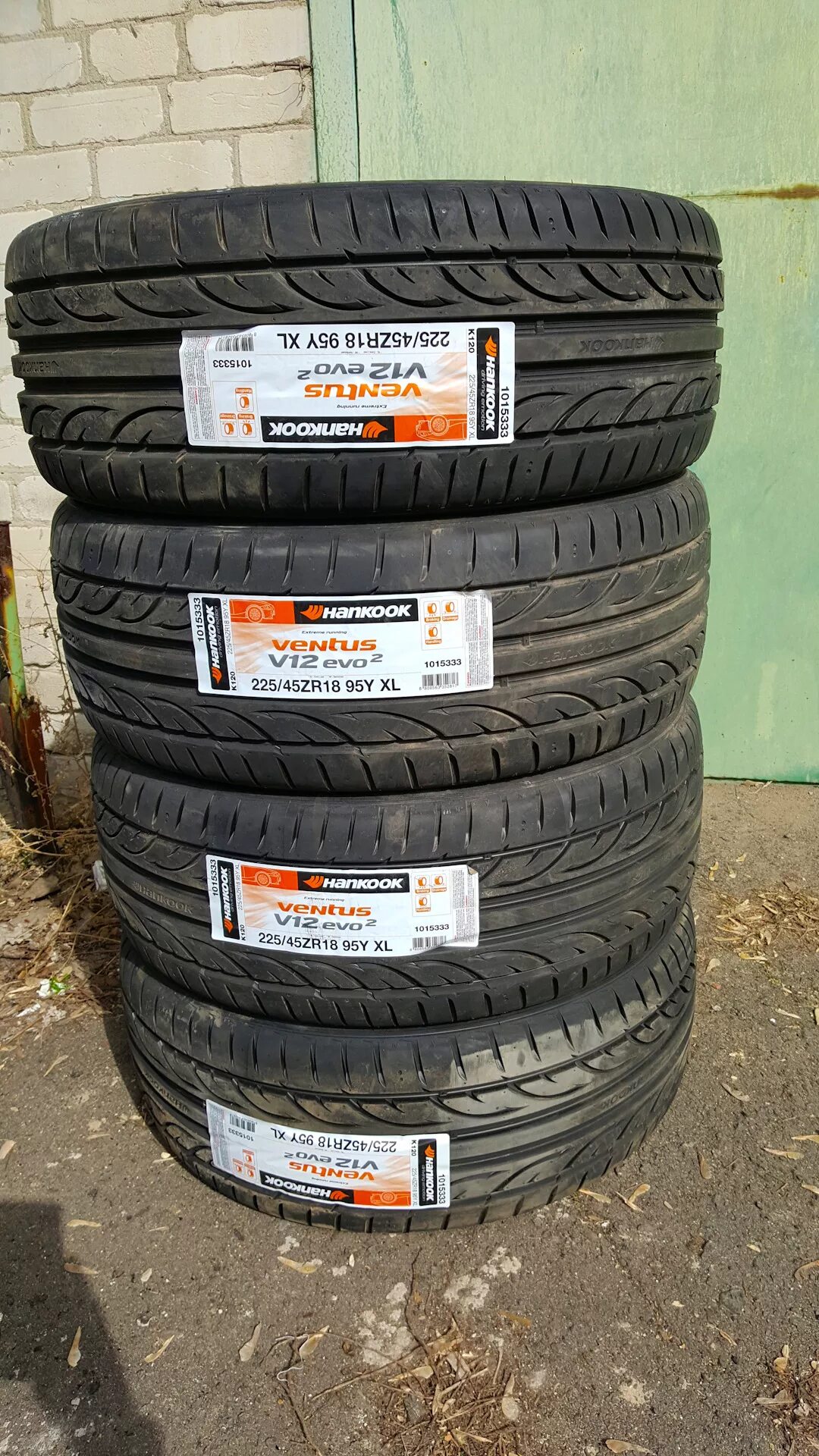 Шины вентус отзывы. Ханкук Вентус v12 evo2. Hankook k120. Hankook Ventus v12 evo2 k120 185/55 r15 82v. Hankook Ventus v12 evo2 225/45 r18.