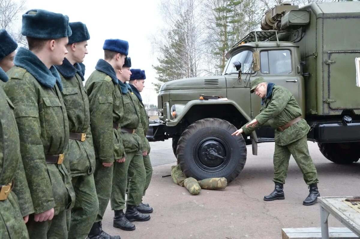 Военное обеспечение. Безопасность военной службы. Месячник безопасности военной службы. Служба войск и безопасность военной службы. Безопасность военной службы в вс РФ.