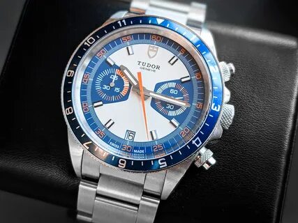Watch team