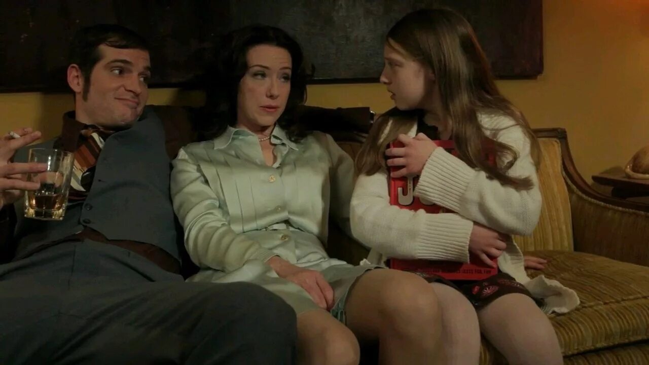 The room next door. The playroom фильм. the room фильм 2003. фильм комната 2012. комната трейлер.