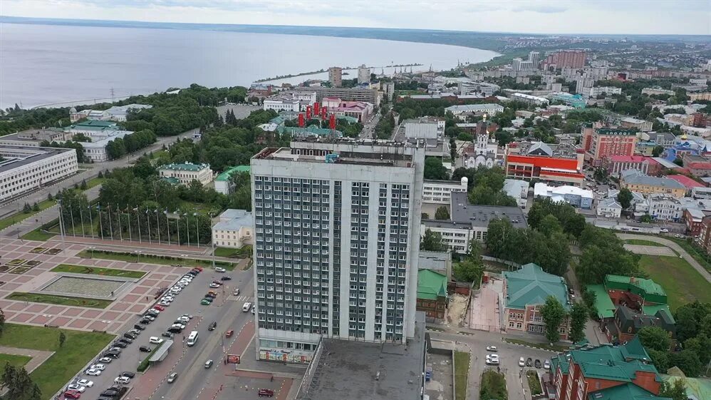 Ковид в ульяновске. Гостиница венец Ульяновск. Город Ульяновск гостиница венец. Бульвар новый венец Ульяновск. Ульяновск венец набережная.