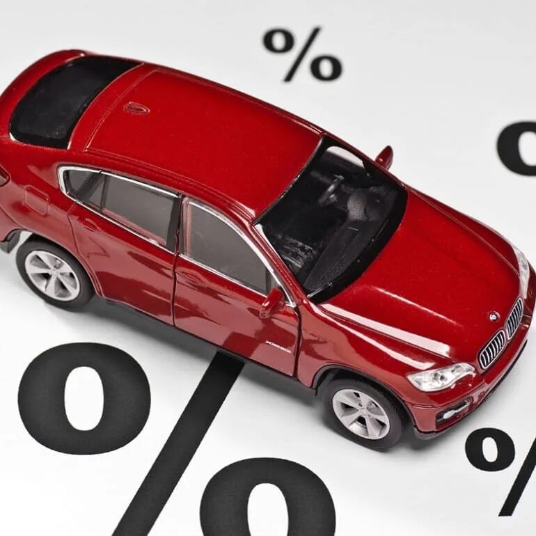 автокредит машина. экономическая машина. автокредиты под 4. деньги в машине. осаго.