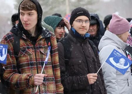 События апреля