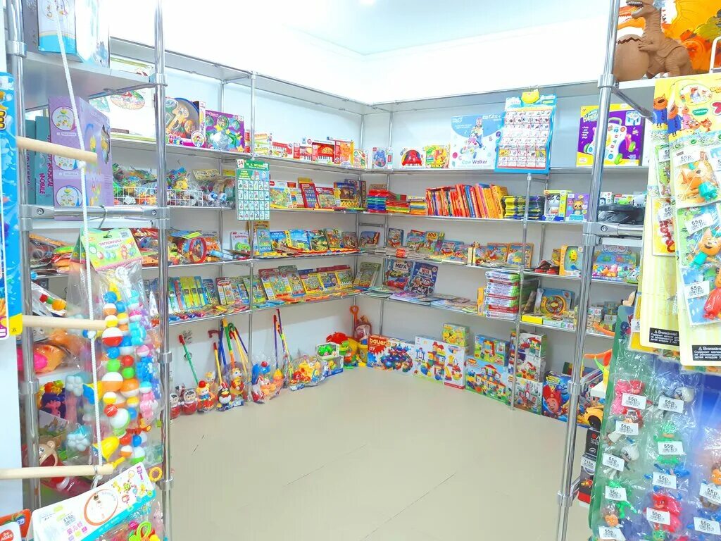 мама в магазине. антошка магазин санкт-петербург. товары для детей магазины спб. малыш магазин в санкт-петербурге. рио детские магазины.