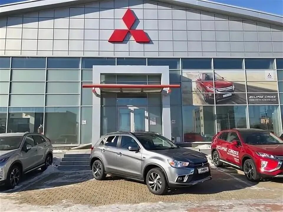 Mitsubishi хабаровск. Митсубиси Хабаровск. Митсубиси центр Хабаровск.