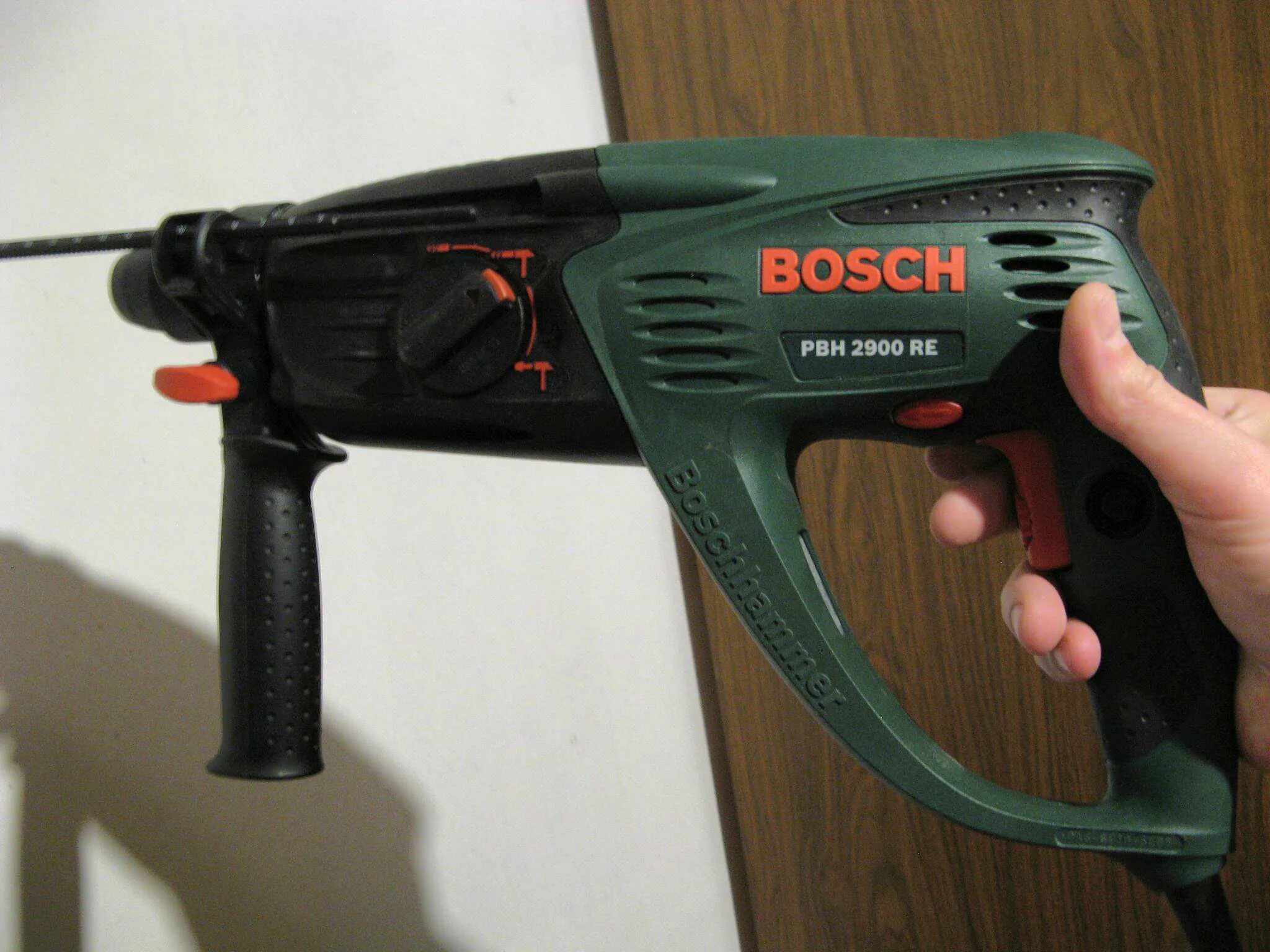 Bosch pbh 2900 re. Bosch 2900 re. Перфоратор бош pbh 2900 re. Перфоратор бош pbh 2900 re. Разобранный перфоратор bosch pbh 2900 re.