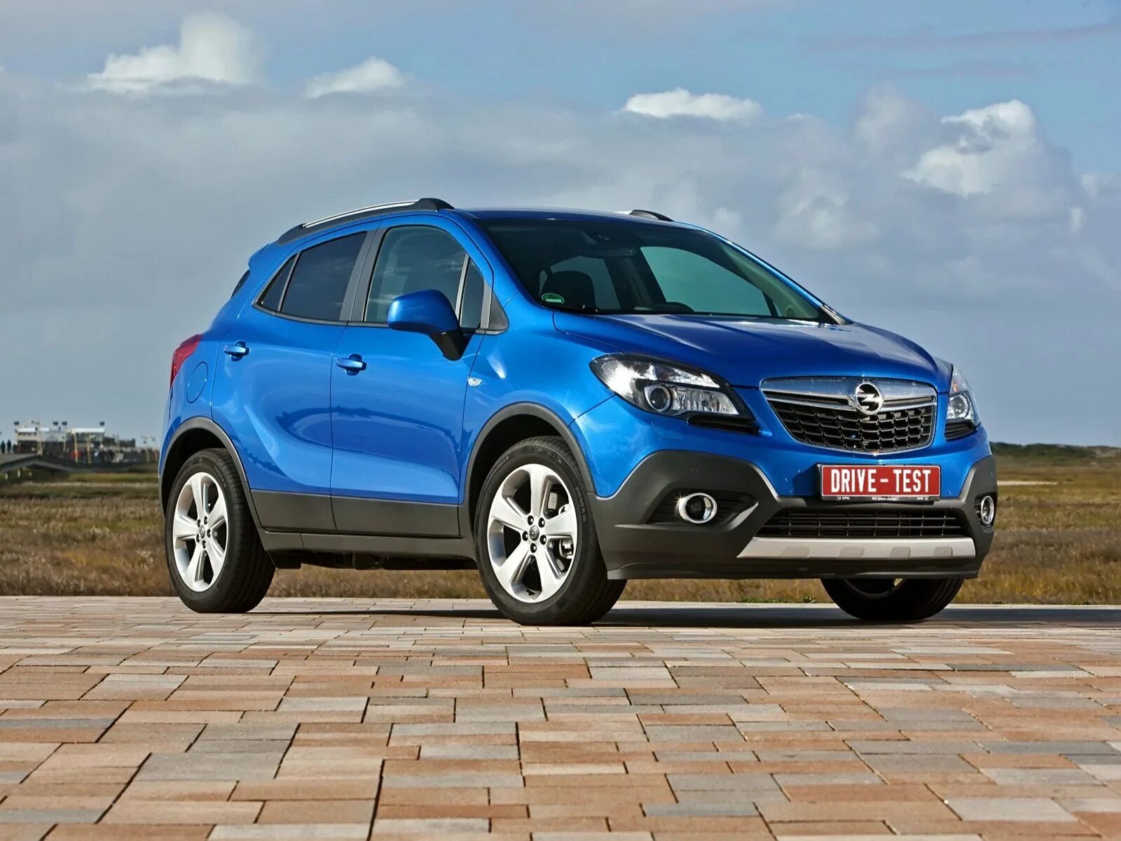 Опель мокка 2. Машина мока. Opel mokka 2013. Opel mokka 2023. Opel паркетник mokka.