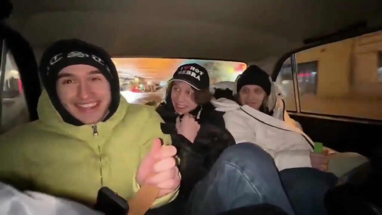 Кореш стример. Платина и кореш. Плохой парень и кореш. Плохой парень и куертов. Плохой парень и кореш.