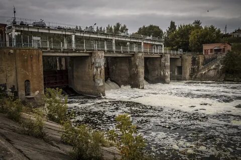 Река возле плотины сканворд