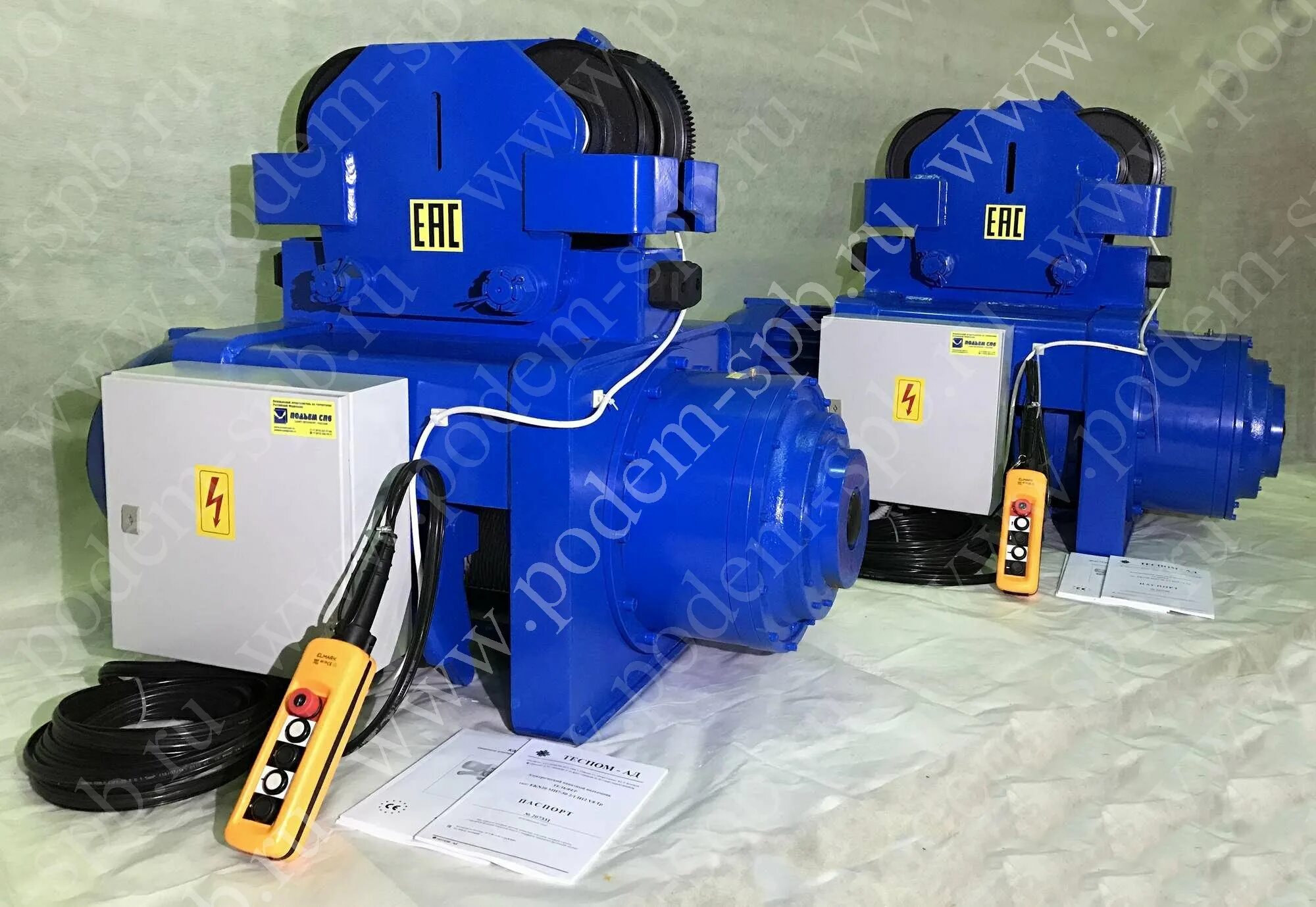 4. модель троллейбуса skoda 8. таль ekn20 mhl6-25 4/1. сценический комплекс 15х12х7. труба разведчика тр-4.