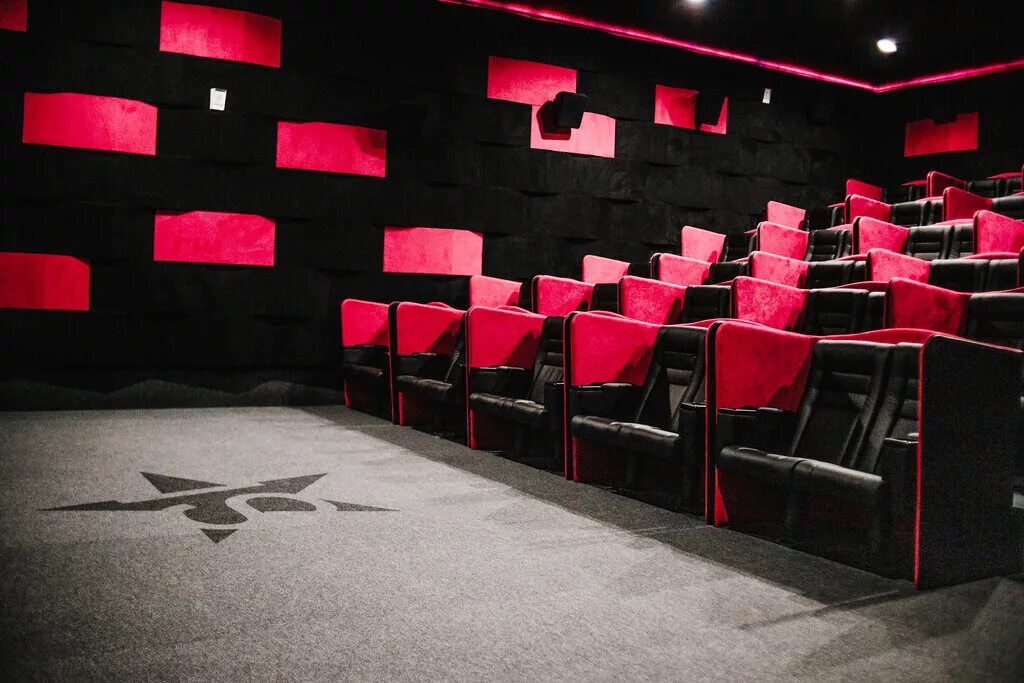 Атриум кино билет. Тц атриум кинотеатр. Атриум сеансы на сегодня могилев. Вольск торговый центр атриум. Кинотеатр могилев атриум.