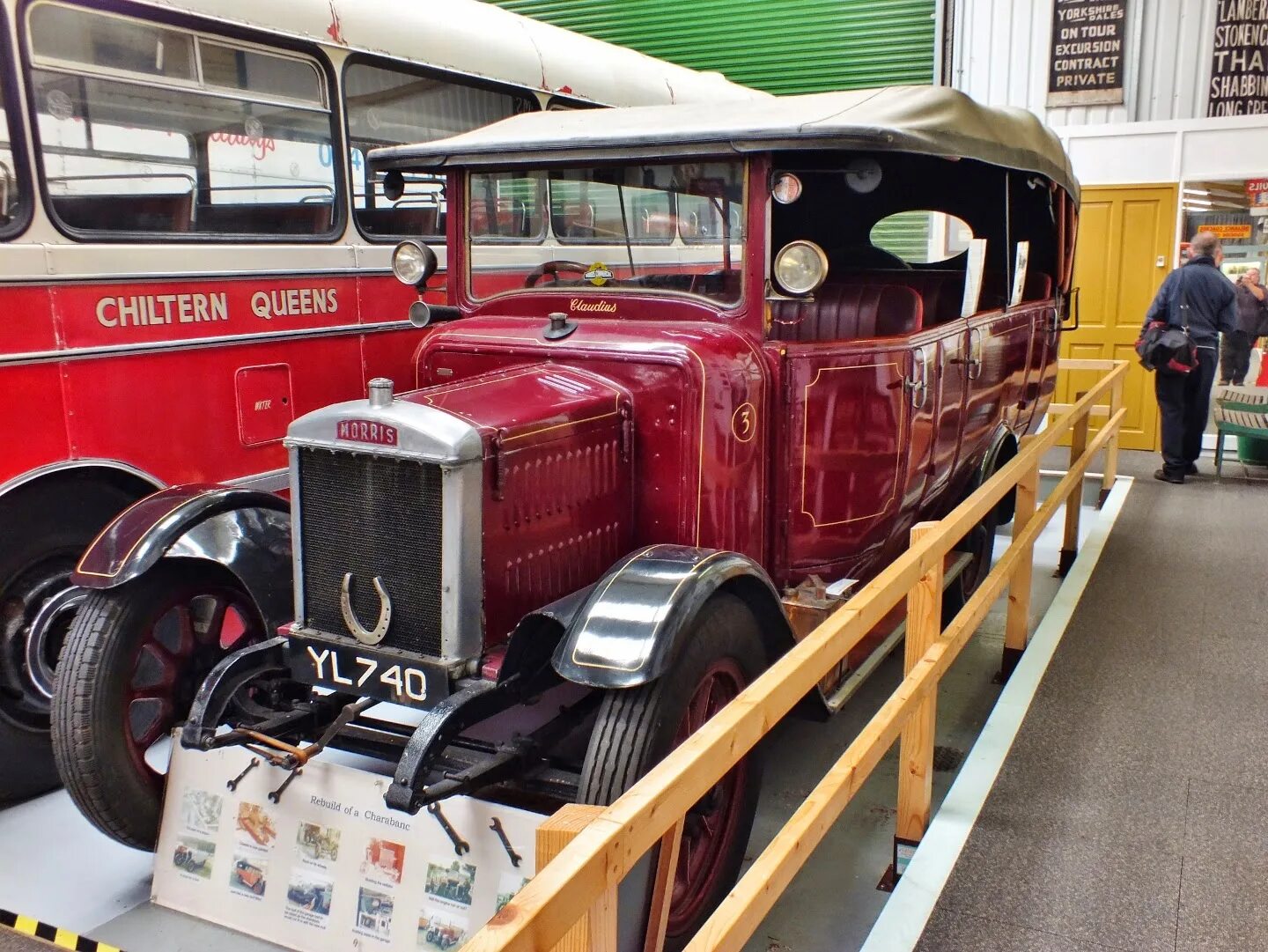 автобусный музей в санкт петербурге. музей ретро автобусов. музей автобусов лиаз. London bus museum вейбридж. музей электротранспорта в санкт-петербурге.