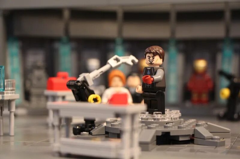 Lego Custom Iron Man Mark 1 Tutorial - YouTube