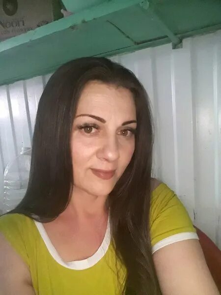 Одинокие женщины ростова. Женщины г шахты. Женщины г шахты. Пара шахты. Красивые девушки шахты.