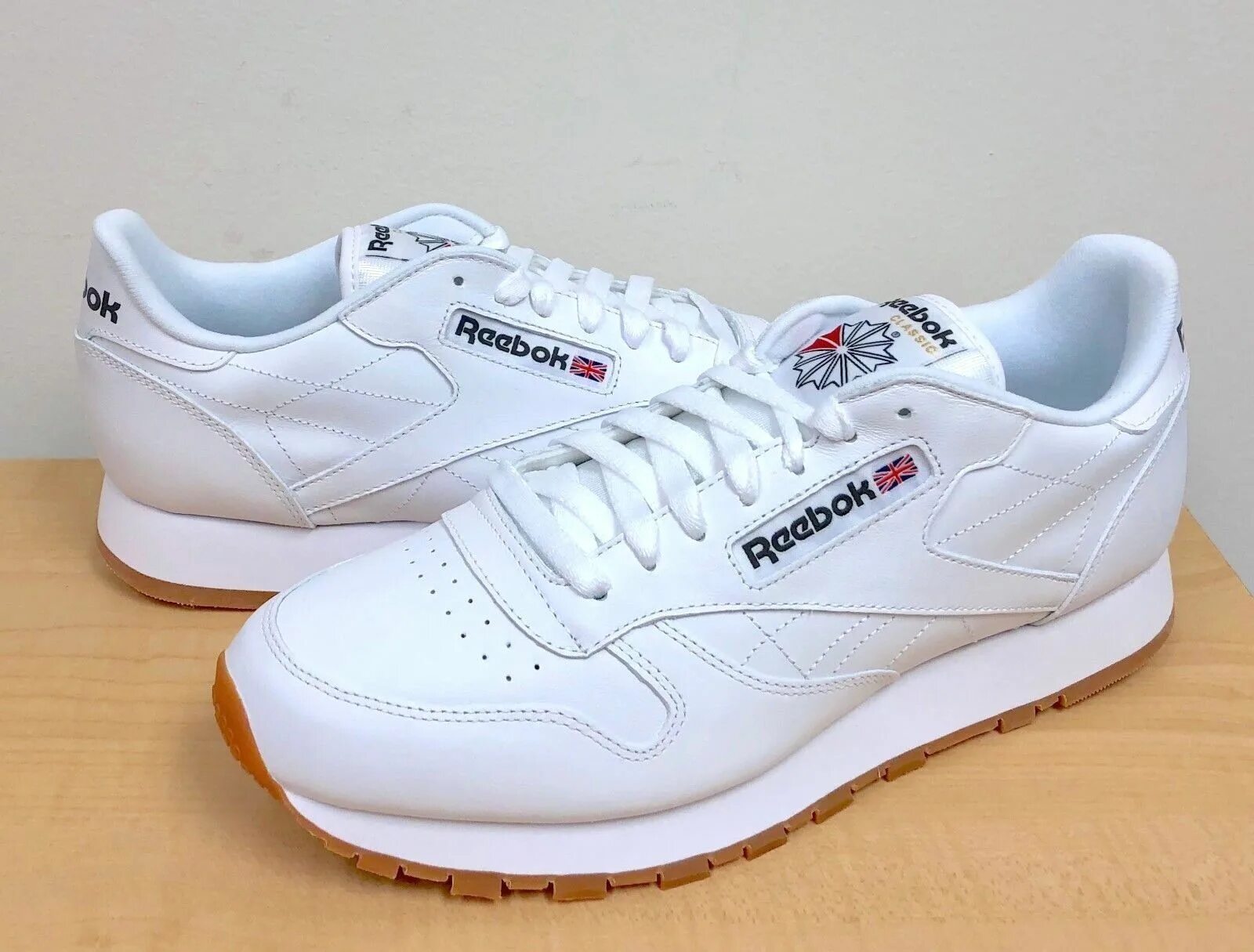 Авито мужской рибок. Reebok Original Classic. Reebok Classic White мужские. Reebok Classic Classic. Reebok CL Lthr men hommes.