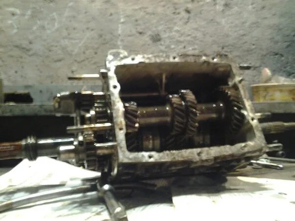 Кпп ваз 2106 4 ступка. Коробка 5 ступка газ 3110. 4-ступенчатая кпп питбайк. Коробка передач ваз 2121 нива. 4 х ступенчатая коробка передач.