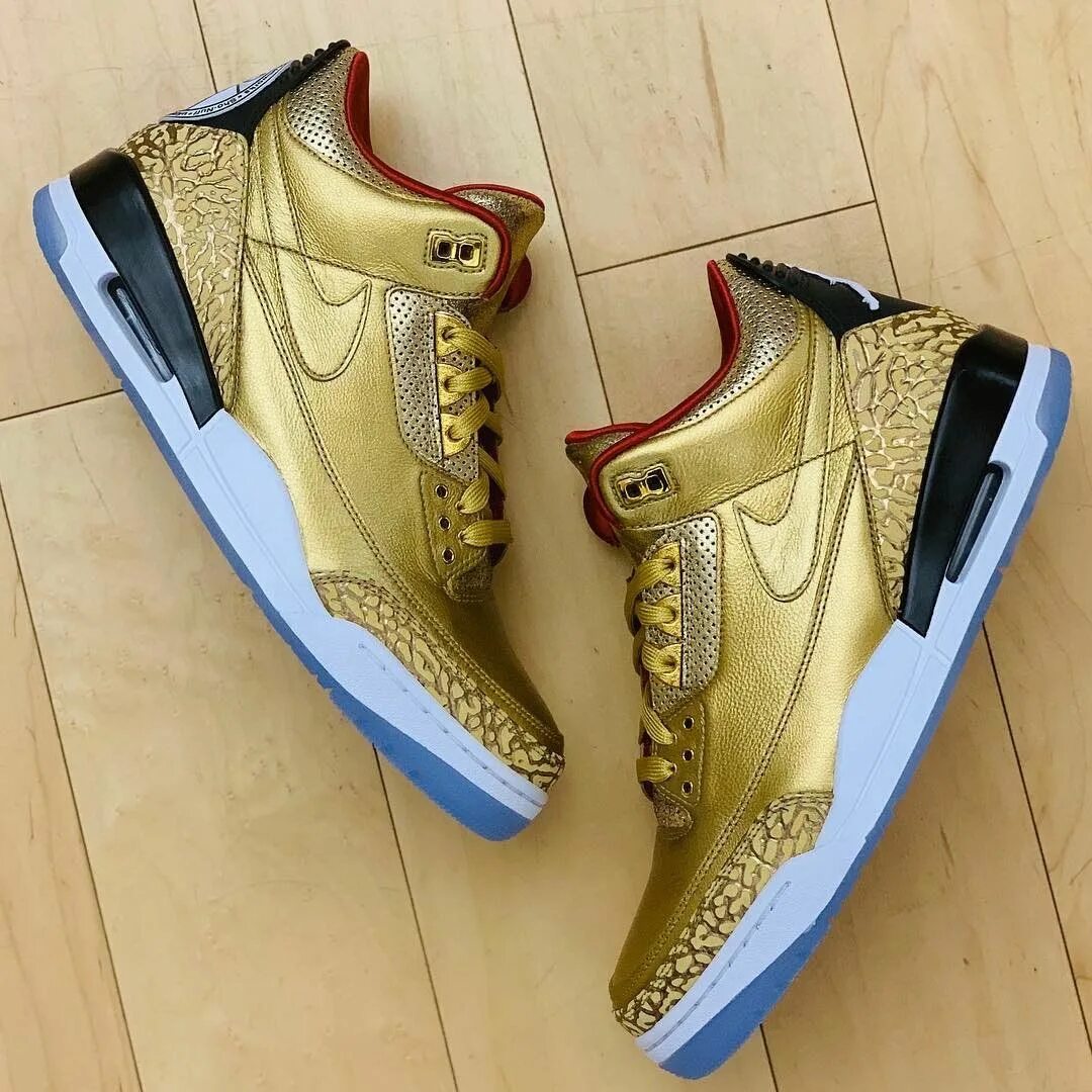 Jordan 3 Gold. Air Jordan золотые. Air Jordan 1 Gold.
