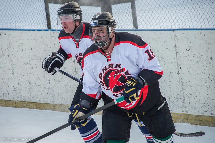 горняк (хоккейный клуб, рудный). хоккейная команда олимпия иркутск. кушва хоккей горняк. горняк кушва 1998 хоккейная команда. хоккей команда горняк кушва.