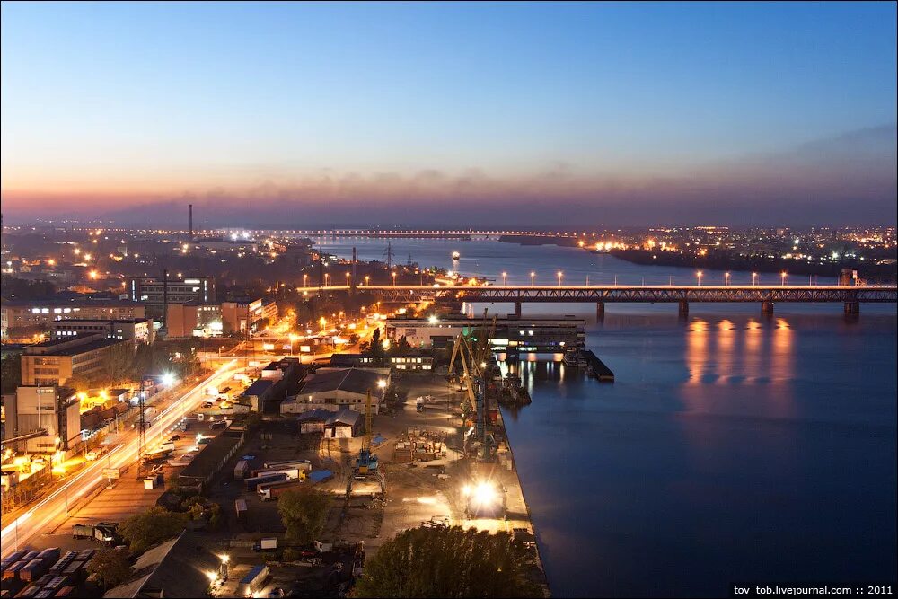 Б в г днепр. Город: Днепропетровск (Днепр). Днепр в Днепропетровске. Днепр город 2022. Днепр центр города.