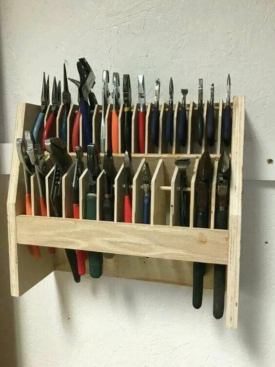 Storage tool