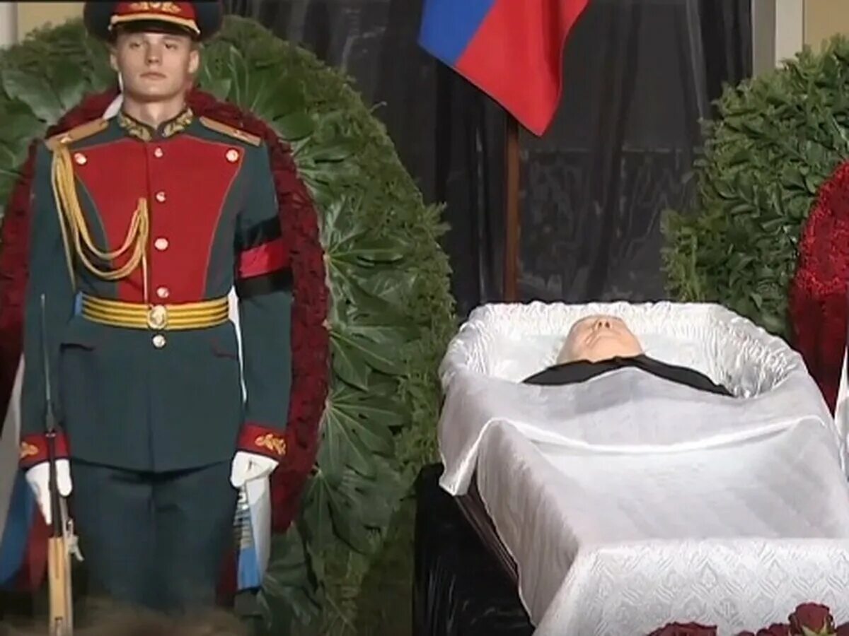Похороны Михаила горбачёва. Гроб. Церемония прощания с александром ширвиндтом
