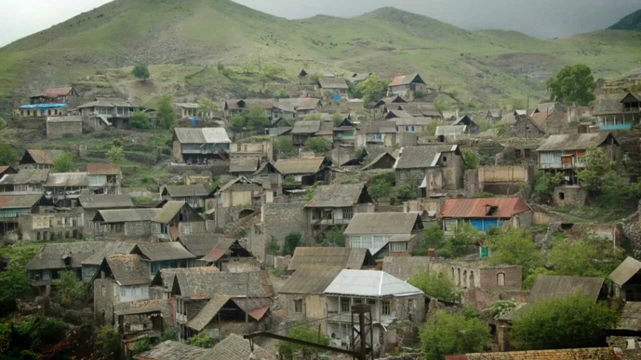 Дашкесанский район село баян. Дашкесанский район село ЧОВДАР. Город Дашкесан Азербайджан. Село Геташен Азербайджан. Какие села требует азербайджан