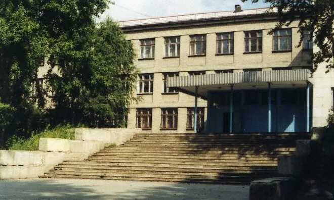Школа 82 пермь. Екатеринбург школа 82 жби. Школа 82 новосибирск. Телефон 82 школы. Щелковское шоссе 82б школа.