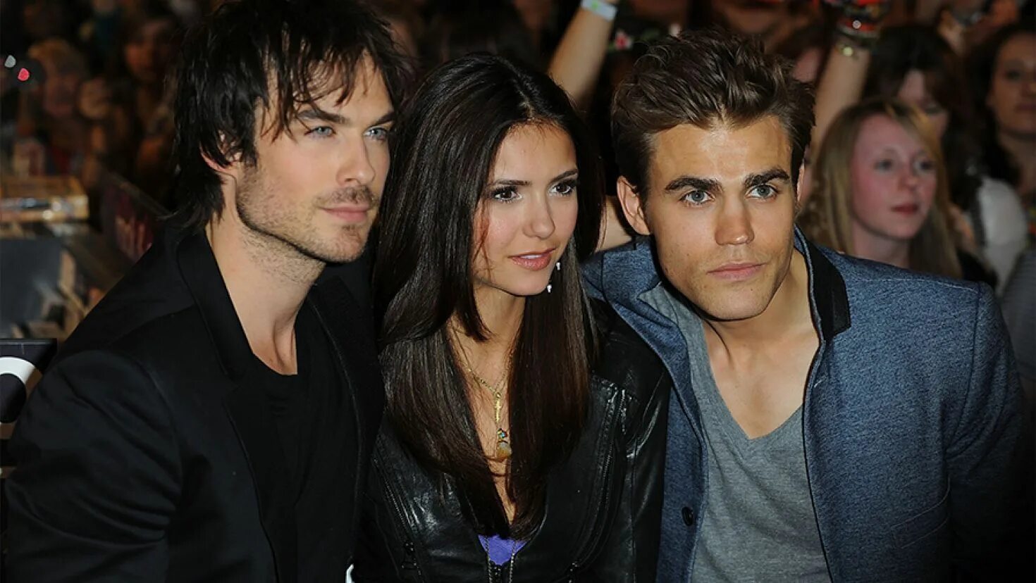 С кем встречается йен Nina Dobrev’s Complete Dating History: Ian Somerhalder, Shaun White and More