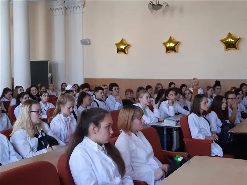 Медицинский колледж университета путей сообщения. Медицинский колледж екатеринбург братьев быковых. медицинский колледж ургупс екатеринбург. ургупс колледж медицинский колледж. уральский мед колледж путей сообщения.