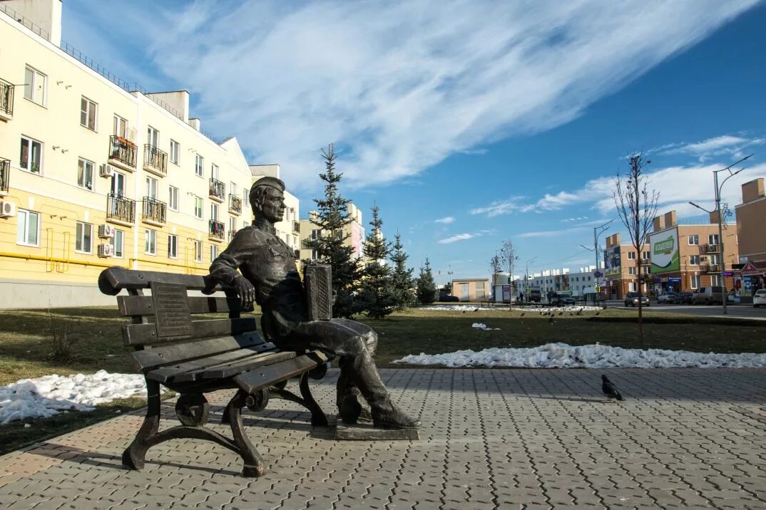 Достопримечательности Самары Самары. Самара достопримечательности города памятники монументы. Бульвар Финютина памятник.