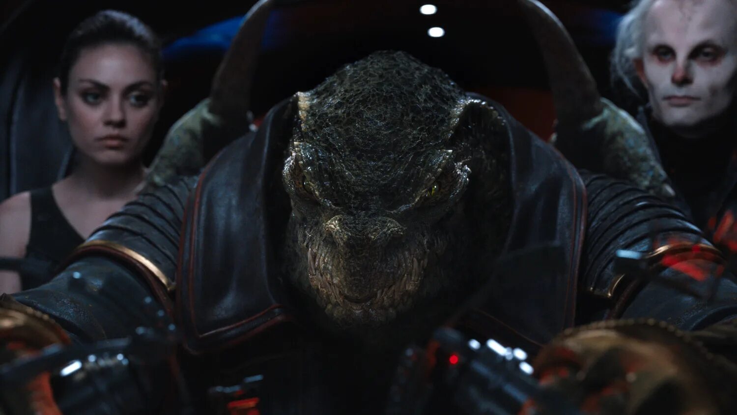 Затерянные в космосе сериал 2018. Юпитер фильм. Затерянные в космосе нетфликс. Expanse сериал корабли. Другая фильм фантастика.