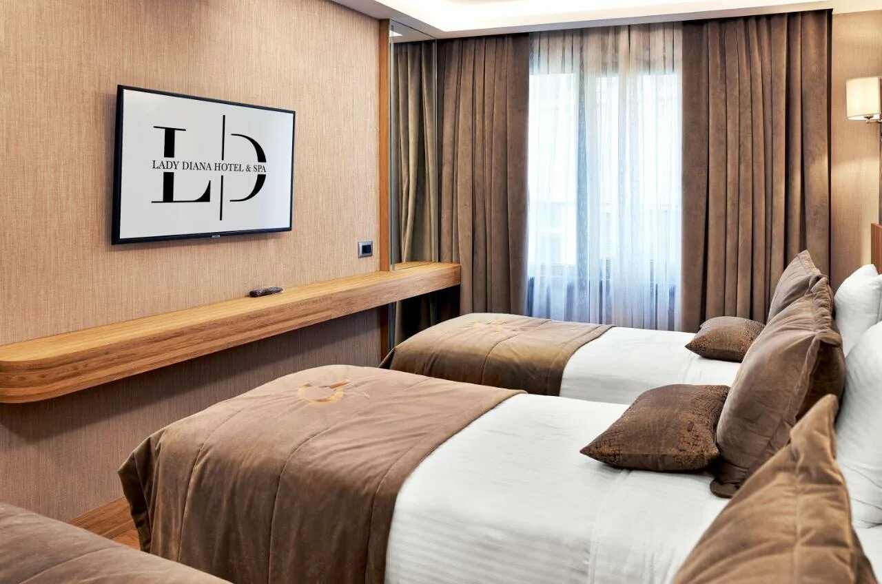 Lady diana hotel стамбул. Lady diana hotel стамбул. Lady diana hotel 4 стамбул бассейн. Отель леди дианы в дубаи. Lady diana стамбул.