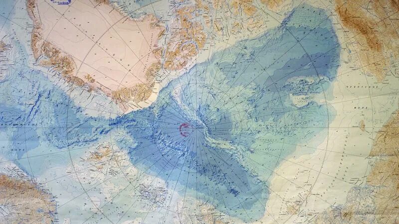 Рельеф дна Северного Ледовитого океана. Батиметрическая карта Северного Ледовитого океана. Глубина Северного Ледовитого океана. Карта глубин Арктики.