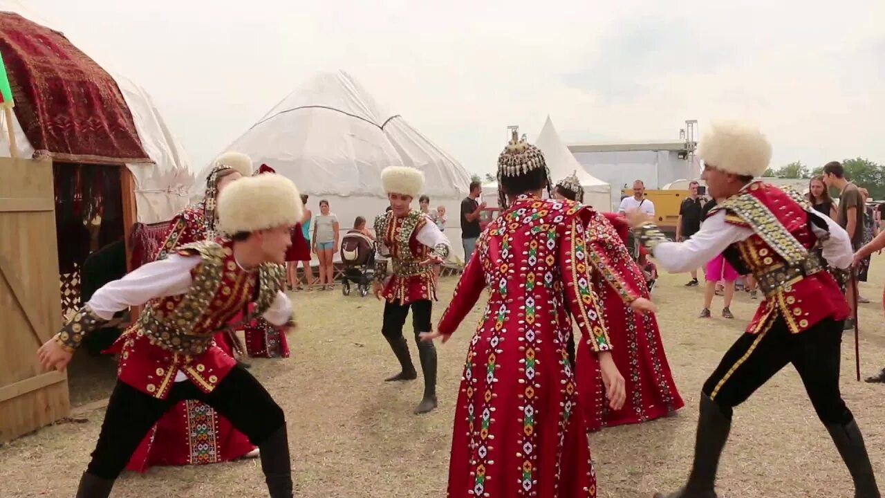 Кушдепди Туркмен. Туркменский национальный танец. Туркменский фольклор. Туркменские танцы.