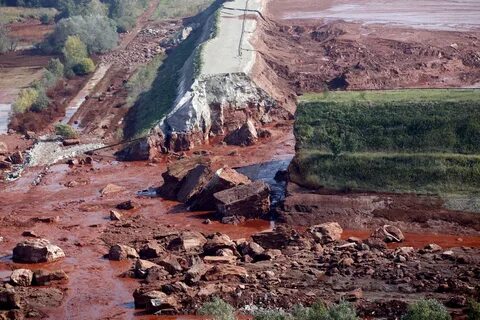 Октября 2010 года
