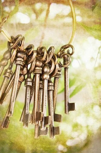 Сон ключи связка дали. Сонник к чему снятся ключи. Сон ключи связка дали. Сон ключи связка дали. Сонник к чему снятся ключи.