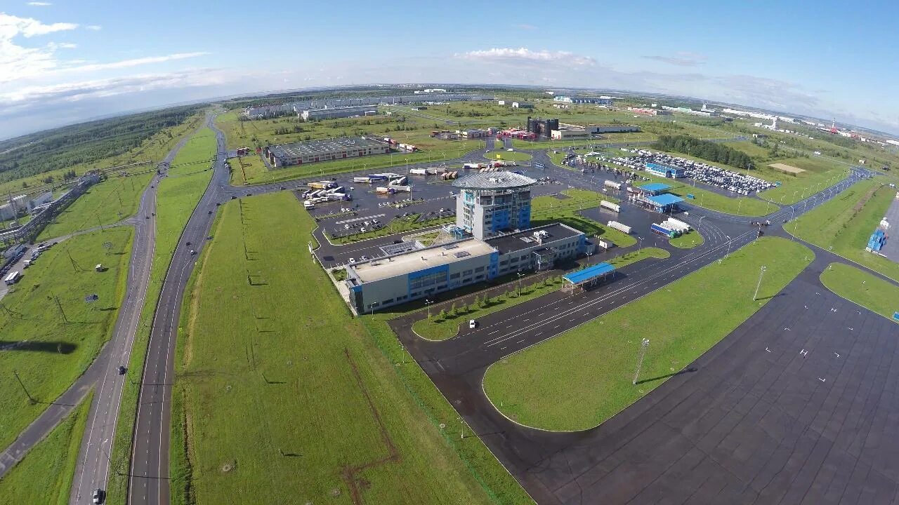 Елабуга оэз алабуга. Индустриальный парк алабуга. Индустриальный парк оэз ппт алабуга. Индустриальный парк алабуга. Елабуга промзона алабуга.