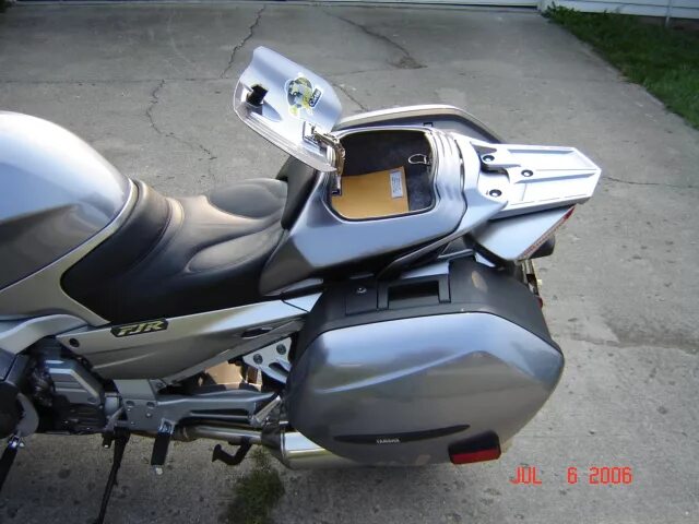 Хонда cb1300. Хонда магна бэтвинг. Honda cb 1300 2022. Стх 700. Yamaha fjr 1300 черный.