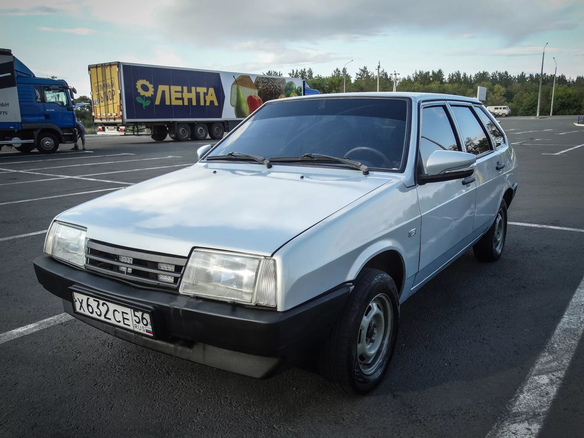 Ваз 2109 челнах. Ваз 2109 синяя тонированная. Ваз 2109 1986. Ваз 2109 челнах. Ваз 2109 оперская.