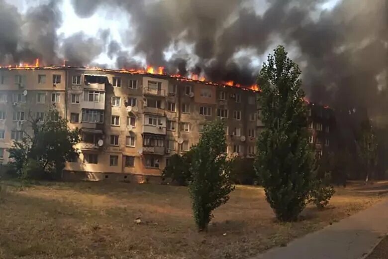 Каховская что происходит. Разрушить дамбу каховской гэс. Каховская гэс подрыв дамбы. Каховская гэс затопление. Каховская_гэс после.